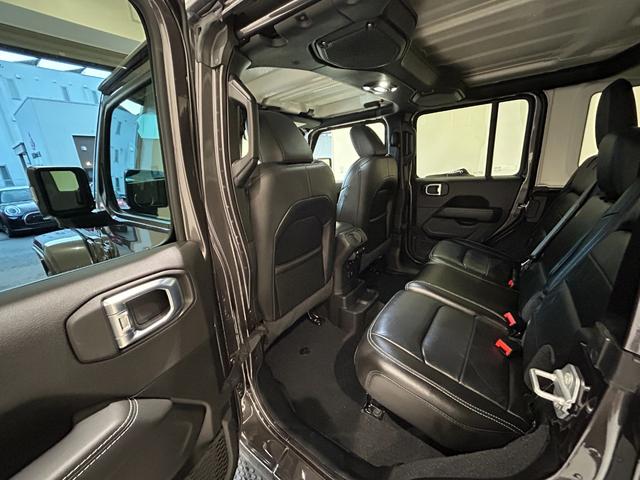 ジープ・ラングラーアンリミテッド サハラ 黒革シート シートヒーター ハンドルヒーター 防眩ミラー 純正ナビ フルセグTV Bluetooth バックカメラ クルーズコントロール パーキングセンサー! ETC オートライト LEDヘッドランプ(62枚目)