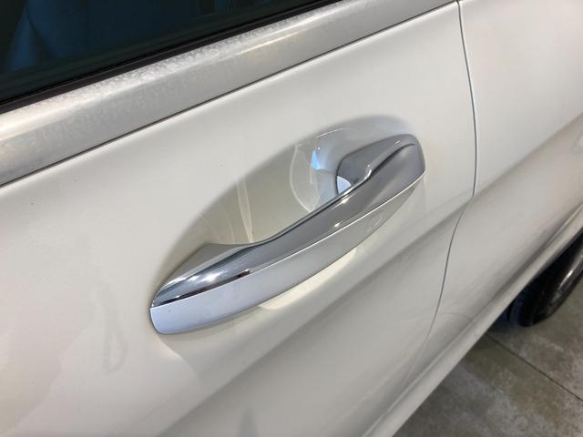 �a�l�v�A�����Z�f�X�A�A�E�f�B�Ƃ������h�C�c�̃v���~�A���u�����h���͂��߂Ƃ����A�e��A���ԃu�����h�𓯎��ɔ�r���邱�Ƃ��ł��܂��B