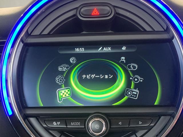 ＭＩＮＩ クーパーＤ　ペッパーＰＫＧ　ＨＵＤ　純正ＨＤＤナビ　ＢＴ　アイドリングストップ　純正１７インチアルミホイール　ＥＴＣ　コンフォートアクセス　ＬＥＤヘッドライト　フォグランプ　オートライト　レインセンサー（16枚目）