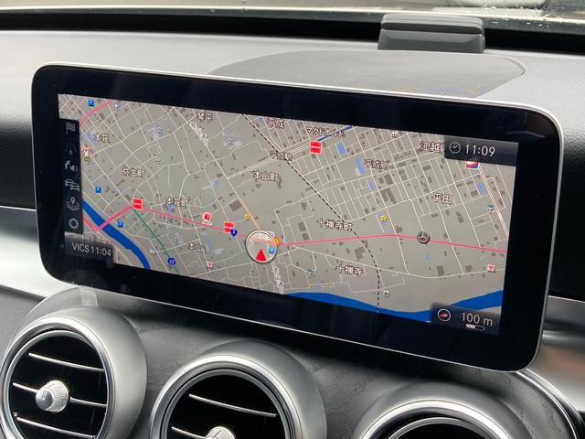 Ｃクラス Ｃ２００　４マチックアバンギャルド　ＡＭＧライン　レーダーセーフティーパッケージ　エアサス　パワーシート　シートヒーター　純正ＨＤＤナビ　Ｂｌｕｅｔｏｏｔｈ　バックカメラ　コーナーセンサー　純正１８インチアルミホイール　アンビエントライト　ＥＴＣ（18枚目）