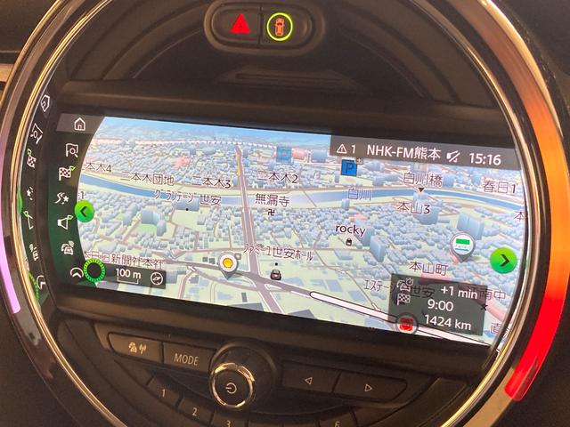 MINI ワン シートヒーター! 純正ナビ バックカメラ コーナーセンサー パーキングアシスト インテリジェントセーフティ ETC 前後ドライブレコーダー 衝突警告 LED ユニオンジャックテールライト スマートキー(15枚目)