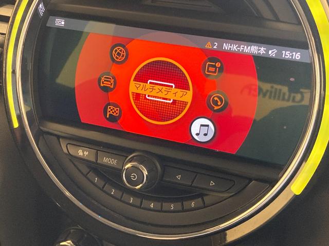 MINI ワン シートヒーター! 純正ナビ バックカメラ コーナーセンサー パーキングアシスト インテリジェントセーフティ ETC 前後ドライブレコーダー 衝突警告 LED ユニオンジャックテールライト スマートキー(21枚目)