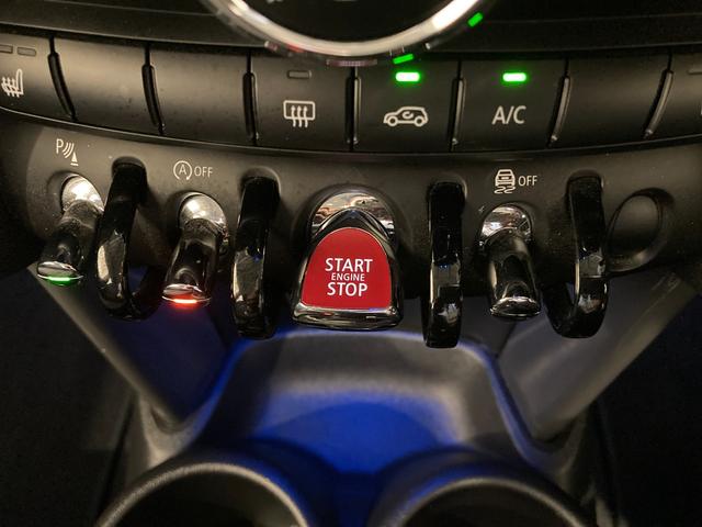 MINI ワン シートヒーター! 純正ナビ バックカメラ コーナーセンサー パーキングアシスト インテリジェントセーフティ ETC 前後ドライブレコーダー 衝突警告 LED ユニオンジャックテールライト スマートキー(31枚目)