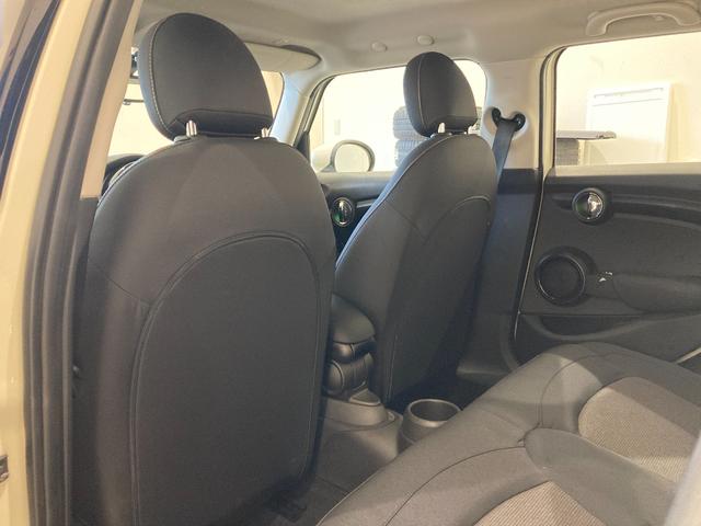 MINI ワン シートヒーター! 純正ナビ バックカメラ コーナーセンサー パーキングアシスト インテリジェントセーフティ ETC 前後ドライブレコーダー 衝突警告 LED ユニオンジャックテールライト スマートキー(49枚目)