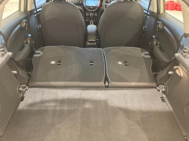 MINI ワン シートヒーター! 純正ナビ バックカメラ コーナーセンサー パーキングアシスト インテリジェントセーフティ ETC 前後ドライブレコーダー 衝突警告 LED ユニオンジャックテールライト スマートキー(63枚目)