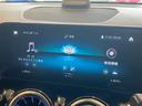 GLB200d 4マチック 半革シート シートヒーター 純正ナビ 地デジ USB AppleCarPlay ETC2.0 ドライブレコーダー パワーバックドア サードシート クルーズコントロール ブレーキアシスト ワイヤレス充電(40枚目)