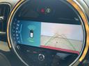 クーパーD クロスオーバー エッセンシャル・トリム ハーフレザーシート 純正HDDナビ CarPlay バックカメラ コーナーセンサー Aクルーズコントロール パワーバックドア ETC2.0 衝突警告 ユニオンジャックテールライト アンビエントライト(11枚目)