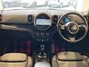 クーパーD クロスオーバー エッセンシャル・トリム ハーフレザーシート 純正HDDナビ CarPlay バックカメラ コーナーセンサー Aクルーズコントロール パワーバックドア ETC2.0 衝突警告 ユニオンジャックテールライト アンビエントライト(16枚目)