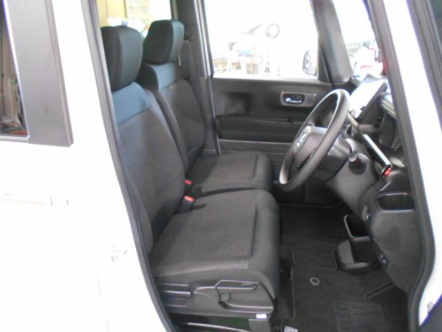 Ｎ－ＢＯＸカスタム コーディネートスタイル　禁煙車　ＬＥＤヘッドライト　ＬＥＤフォグライト　３６０°スーパーＵＶ・ＩＲカットパッケージ　フルオート・エアコンディショナー　リヤ左側パワースライドドア　１４インチアルミホイール　オートクルーズ（24枚目）