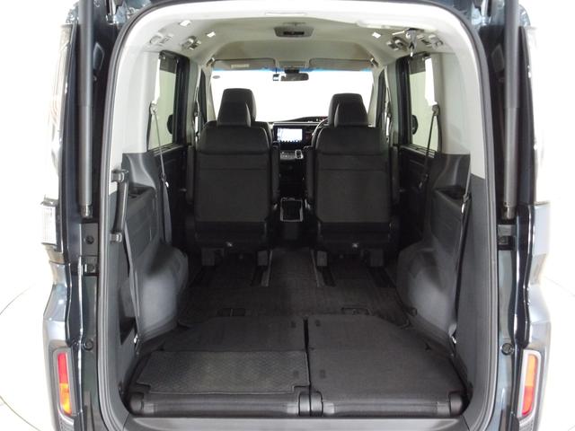 ステップワゴンスパーダ スパーダハイブリッドＧ・ＥＸホンダセンシング　禁煙車　ＥＴＣ　マルチビューカメラシステム　ホンダセンシング　サイドカーテンエアバッグ　サイドエアバッグ　１６インチアルミホイール　ＬＥＤヘッドライト　運転席＆助手席シートヒーター　フルオートエアコン（25枚目）