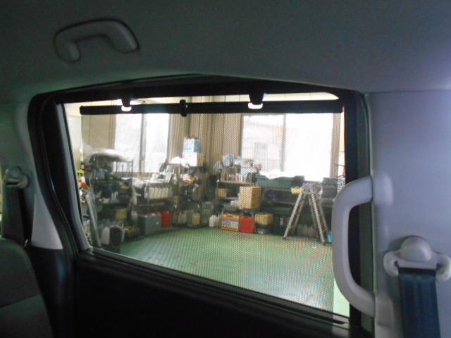 フリード クロスター　禁煙車　ホンダコネクトナビ　ホンダセンシング　ブラインドスポットインフォメーション　運転席＆助手席シートヒーター　１５インチアルミ　ドラレコ　ＥＴＣ　スマートキー　ＥＣＯＮモード　地デジフルセグ（18枚目）