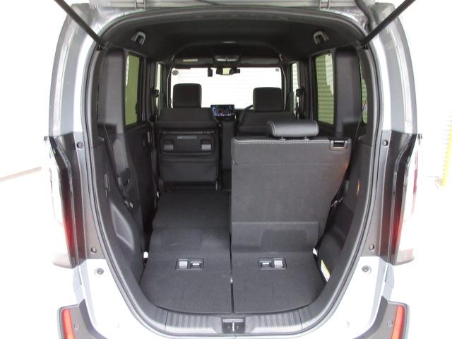 N-BOXカスタム ターボコーディネートスタイル 禁煙車 ホンダセンシング ホンダコネクトナビ 運転席&助手席シートヒーター 左右両側パワースライドドア 両側電動ドア Rカメラ クルコン スマートキ- パワーステアリング ETC VSA セキュリティ(27枚目)