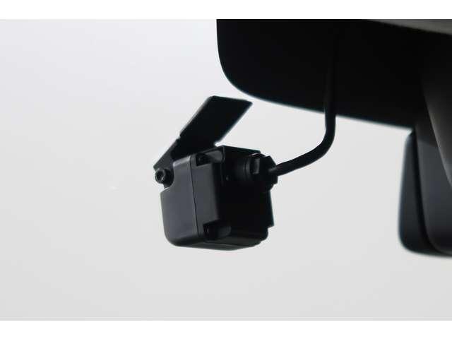 デリカD:2 カスタムハイブリッドMV 禁煙 メモリーナビ/ETC 両側電動スライド(4枚目)