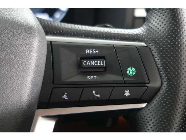 アウトランダーPHEV P 禁煙 スマホ連携9型ナビ 電動サンルーフ(4枚目)