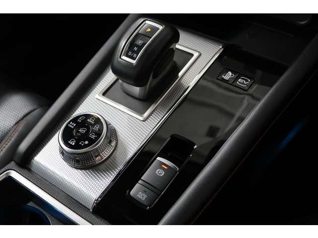 アウトランダーPHEV P 禁煙 スマホ連携9型ナビ 電動サンルーフ(12枚目)