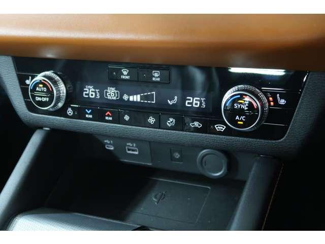 アウトランダーPHEV P 禁煙 スマホ連携9型ナビ 電動サンルーフ(13枚目)