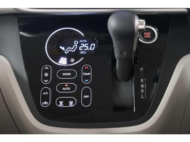 ｅＫスペース Ｇ　セーフティパッケージ　２ＷＤ　ワンオーナー　禁煙車　メモリーナビ　ＣＤ＆ＤＶＤ再生可　全方位カメラ　ＥＴＣ　シートヒーター　フルセグＴＶ　スマートキー　ベンチシート　助手席側電動スライドドア　フロアマット　ドアバイザー（12枚目）