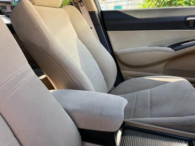 シビック 　ＵＳ仕様　ＵＳＤＭ　全塗装　ＵＳヘッドライト　ＵＳテール　フルタップ式車高調　１８アルミ　ＵＳバンパー　ＵＳボンネット　ＵＳトランク　ＵＳフェンダー　ＵＳリアガーニッシュ　リアスポイラー　地デジナビ（27枚目）