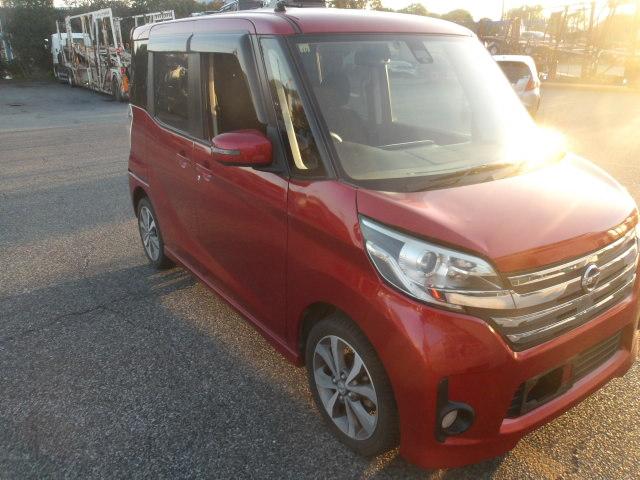 デイズルークス ハイウェイスター　ターボ　左右電動スライドドア　車検２年　エマージャンシーブレーキ　アラウンドビューモニター（4枚目）