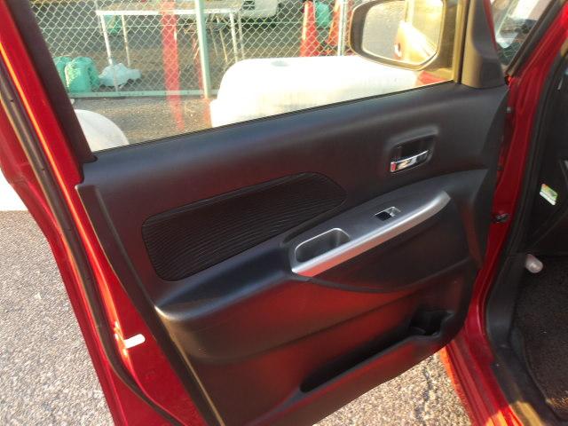 デイズルークス ハイウェイスター　ターボ　左右電動スライドドア　車検２年　エマージャンシーブレーキ　アラウンドビューモニター（28枚目）