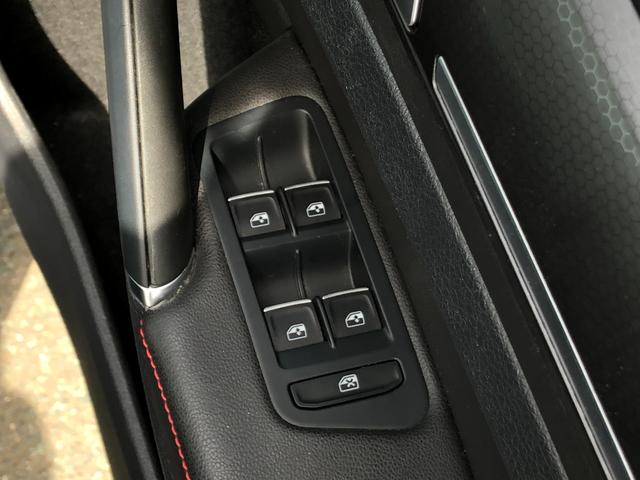 ゴルフＧＴＩ パフォーマンス　【限定カラー】ワンオーナー　純正ナビ（ＣＤ　ＤＶＤ　フルセグＴＶ　Ｂｌｕｅｔｏｏｔｈ　Ａｐｐｌｅ　ｃａｒ　Ｐｌａｙ）　純正ＡＷ付きサマータイヤ積込　アイドリングストップ　クルーズコントロール　ＥＴＣ（26枚目）