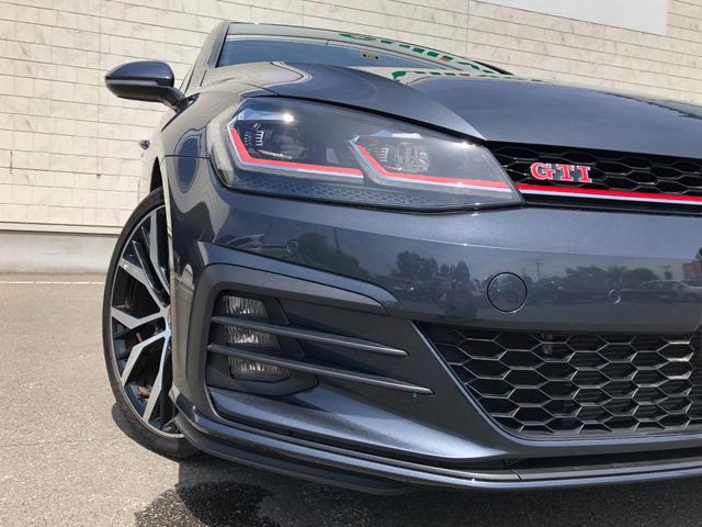 ゴルフＧＴＩ パフォーマンス　【限定カラー】ワンオーナー　純正ナビ（ＣＤ　ＤＶＤ　フルセグＴＶ　Ｂｌｕｅｔｏｏｔｈ　Ａｐｐｌｅ　ｃａｒ　Ｐｌａｙ）　純正ＡＷ付きサマータイヤ積込　アイドリングストップ　クルーズコントロール　ＥＴＣ（31枚目）