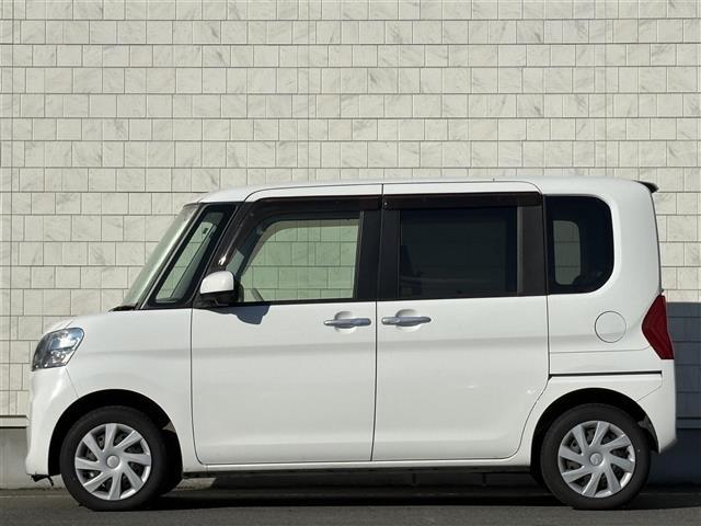 タント Ｌ　ＳＡ　禁煙車　４ＷＤ　冬タイヤ社外アルミ車載　社外ナビ　フルセグＴＶ　Ｂｌｕｅｔｏｏｔｈ　２列目サンシェード　横滑り防止装置　電動格納ミラー　ドアバイザー　フロアマット（4枚目）