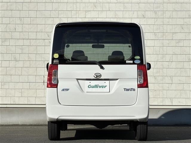 タント Ｌ　ＳＡ　禁煙車　４ＷＤ　冬タイヤ社外アルミ車載　社外ナビ　フルセグＴＶ　Ｂｌｕｅｔｏｏｔｈ　２列目サンシェード　横滑り防止装置　電動格納ミラー　ドアバイザー　フロアマット（5枚目）