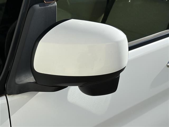 タント Ｌ　ＳＡ　禁煙車　４ＷＤ　冬タイヤ社外アルミ車載　社外ナビ　フルセグＴＶ　Ｂｌｕｅｔｏｏｔｈ　２列目サンシェード　横滑り防止装置　電動格納ミラー　ドアバイザー　フロアマット（10枚目）