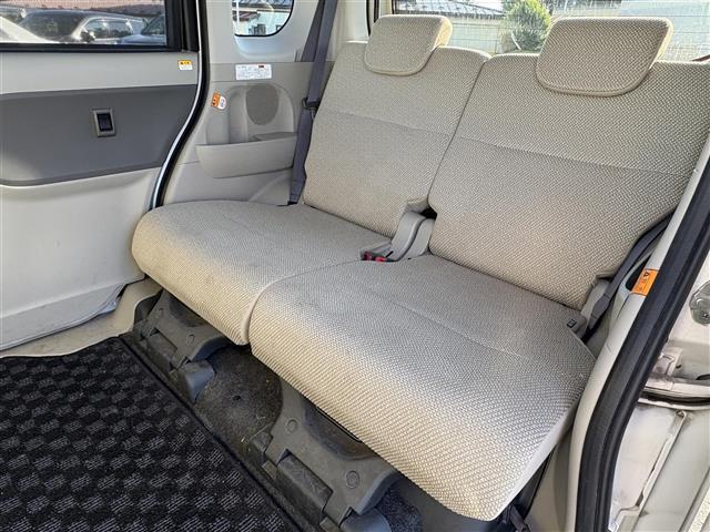 タント Ｌ　ＳＡ　禁煙車　４ＷＤ　冬タイヤ社外アルミ車載　社外ナビ　フルセグＴＶ　Ｂｌｕｅｔｏｏｔｈ　２列目サンシェード　横滑り防止装置　電動格納ミラー　ドアバイザー　フロアマット（34枚目）