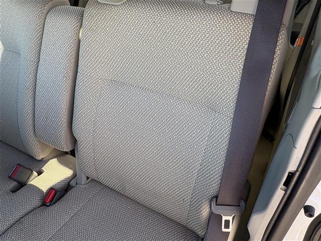 タント Ｌ　ＳＡ　禁煙車　４ＷＤ　冬タイヤ社外アルミ車載　社外ナビ　フルセグＴＶ　Ｂｌｕｅｔｏｏｔｈ　２列目サンシェード　横滑り防止装置　電動格納ミラー　ドアバイザー　フロアマット（38枚目）