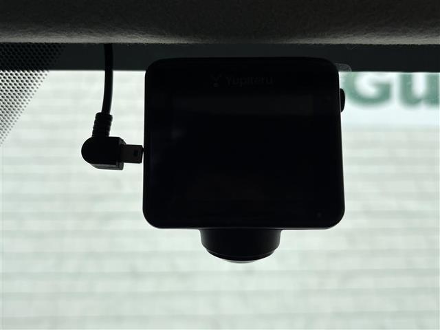 中古車はその時勝負です!!この車両を見つけた方は幸運かも!?同じ車両は1台もありません!ぜひ、この瞬間に!!