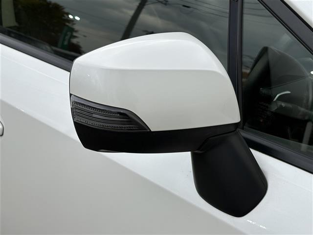 乗って触って体感してみてください!!そう!!フィーリングを感じ取ってください! 車両はお客様をまっていますよ!当社車両の一部は試乗可能です。お気軽にスタッフまでご相談ください!