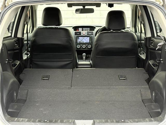 下取り車両のご相談も当社ガリバーにお任せください!!ガラスコーティング、ナビゲーション、ETC、その他のパーツの取り付けお見積もりのご相談も承っております!!