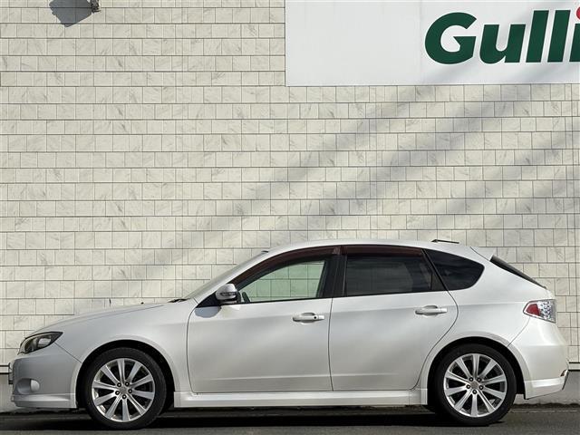 インプレッサ 2.0GT 禁煙車 stiタワーバー クルーズコントロール 運転席パワーシート 横滑り防止装置 スバルプレミアムサウンド1DINオーディオ プッシュスタート フォグライト スペアキー スマートキー(8枚目)