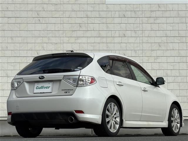 インプレッサ 2.0GT 禁煙車 stiタワーバー クルーズコントロール 運転席パワーシート 横滑り防止装置 スバルプレミアムサウンド1DINオーディオ プッシュスタート フォグライト スペアキー スマートキー(11枚目)