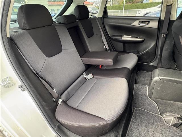 インプレッサ 2.0GT 禁煙車 stiタワーバー クルーズコントロール 運転席パワーシート 横滑り防止装置 スバルプレミアムサウンド1DINオーディオ プッシュスタート フォグライト スペアキー スマートキー(37枚目)