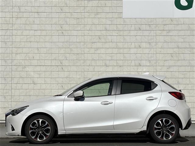 デミオ XD 禁煙車 前後ドラレコ ETC サイドスポイラー ヘッドアップディスプレイ クルーズコントロール LEDヘッドライト LEDフォグライト フルセグTV Bluetooth(8枚目)