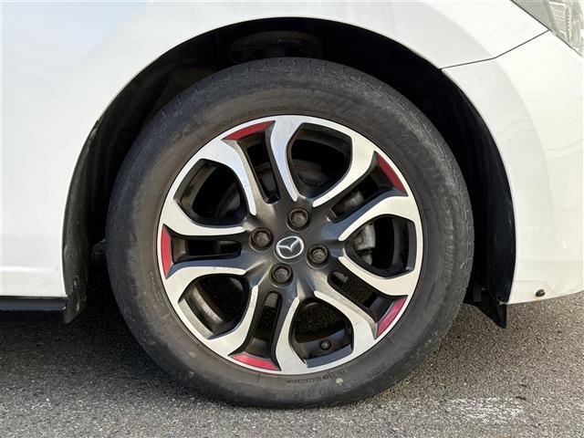 デミオ XD 禁煙車 前後ドラレコ ETC サイドスポイラー ヘッドアップディスプレイ クルーズコントロール LEDヘッドライト LEDフォグライト フルセグTV Bluetooth(23枚目)