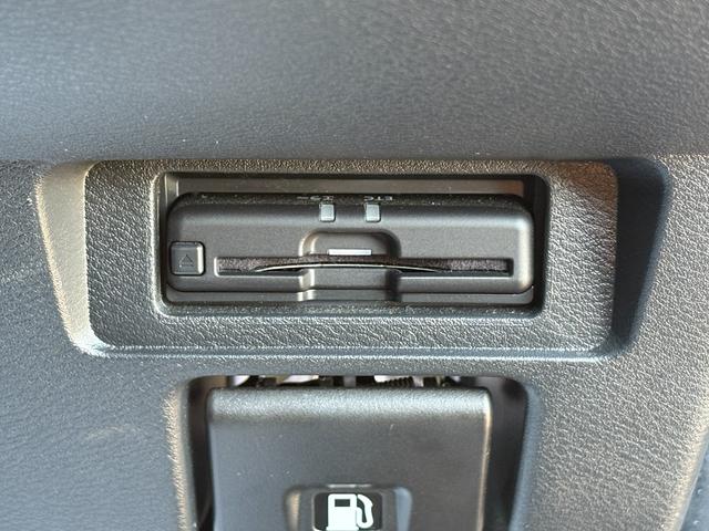 ノート オーテック　クロスオーバー　ＦＯＵＲ（5枚目）