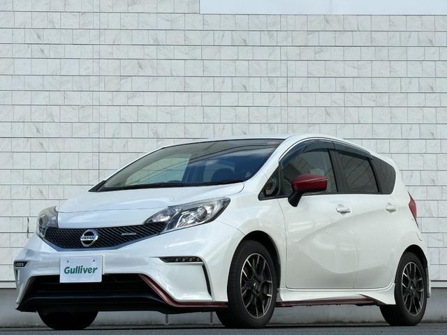 ノート ニスモ　禁煙車　専用ステアリング　純正ナビ　フルセグＴＶ　Ｂｌｕｅｔｏｏｔｈ　ＬＥＤヘッドライト　ＬＥＤフォグライト　リアフォグ　プッシュスタート　電動格納ミラー　シガーソケット（7枚目）