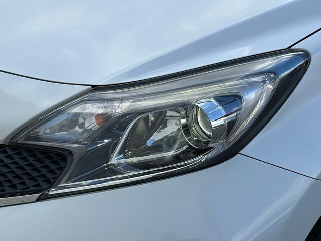 ノート ニスモ　禁煙車　専用ステアリング　純正ナビ　フルセグＴＶ　Ｂｌｕｅｔｏｏｔｈ　ＬＥＤヘッドライト　ＬＥＤフォグライト　リアフォグ　プッシュスタート　電動格納ミラー　シガーソケット（18枚目）