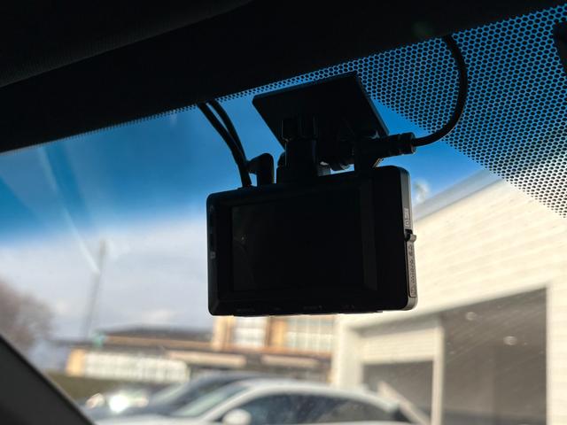 ハリアーハイブリッド プレミアム　アドバンスドパッケージ　禁煙車　モデリスタエアロ　５ＺＩＧＥＮマフラー　ＴＡＮＡＢＥ車高調　ＴＷＳ２０インチホイール　クスコタワーバー　クスコフロアパワーブレース　レザーシート　全方位カメラ　シートヒーター　ＡＣ１００Ｖ（37枚目）