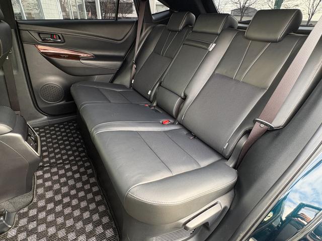 ハリアーハイブリッド プレミアム　アドバンスドパッケージ　禁煙車　モデリスタエアロ　５ＺＩＧＥＮマフラー　ＴＡＮＡＢＥ車高調　ＴＷＳ２０インチホイール　クスコタワーバー　クスコフロアパワーブレース　レザーシート　全方位カメラ　シートヒーター　ＡＣ１００Ｖ（48枚目）