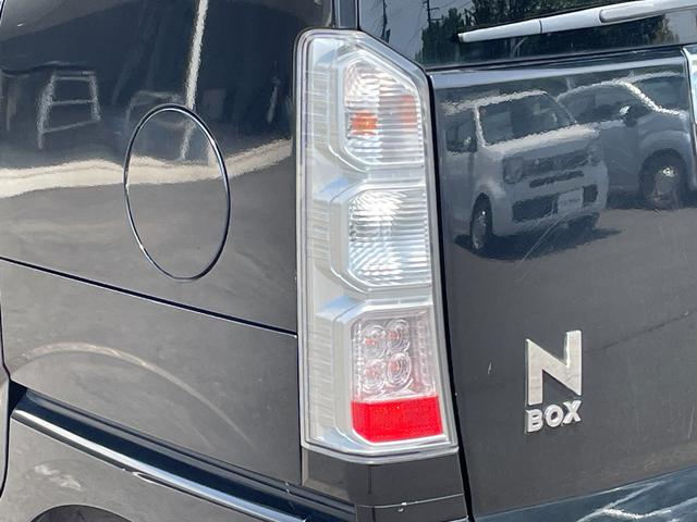 Ｎ－ＢＯＸ Ｇ・Ｌパッケージ　禁煙車　純正エンジンスターター　片側パワースライドドア　Ｂｌｕｅｔｏｏｔｈ　バックカメラ　ステアリングスイッチ　前席シートヒーター　ビルトインＥＴＣ　横滑り防止装置　電動格納ミラー　社外アルミホイール（13枚目）