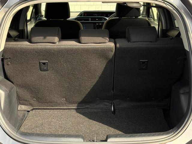 アクア S 禁煙車 前後ドラレコ ETC 純正ナビ バックカメラ フルセグTV Bluetooth ステアリングスイッチ 横滑り防止装置 オートライト スマートキー(43枚目)