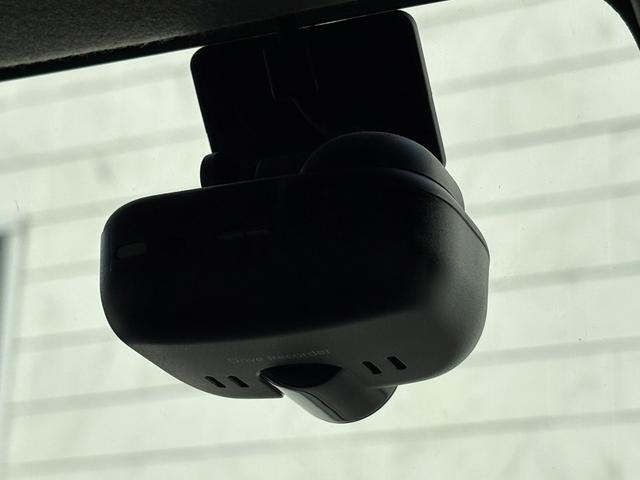 クロスビー ハイブリッドＭＺ　禁煙車　４ＷＤ　全方位カメラ　ドラレコ　ＥＴＣ　純正８型ナビ　Ｂｌｕｅｔｏｏｔｈ　前席シートヒーター　レーンキープアシスト　衝突軽減システム　横滑り防止装置　ＬＥＤヘッドライト　フォグライト（4枚目）