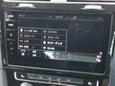 ゴルフＧＴＩ パフォーマンス　【限定カラー】ワンオーナー　純正ナビ（ＣＤ　ＤＶＤ　フルセグＴＶ　Ｂｌｕｅｔｏｏｔｈ　Ａｐｐｌｅ　ｃａｒ　Ｐｌａｙ）　純正ＡＷ付きサマータイヤ積込　アイドリングストップ　クルーズコントロール　ＥＴＣ（8枚目）