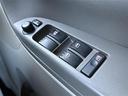 Ｌ　ＳＡ　禁煙車　４ＷＤ　冬タイヤ社外アルミ車載　社外ナビ　フルセグＴＶ　Ｂｌｕｅｔｏｏｔｈ　２列目サンシェード　横滑り防止装置　電動格納ミラー　ドアバイザー　フロアマット（26枚目）