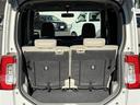 Ｌ　ＳＡ　禁煙車　４ＷＤ　冬タイヤ社外アルミ車載　社外ナビ　フルセグＴＶ　Ｂｌｕｅｔｏｏｔｈ　２列目サンシェード　横滑り防止装置　電動格納ミラー　ドアバイザー　フロアマット（32枚目）